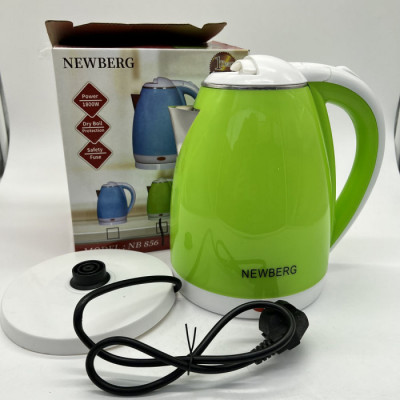 Електрочайник Newberg NB-856-Green 1,8 л зелений